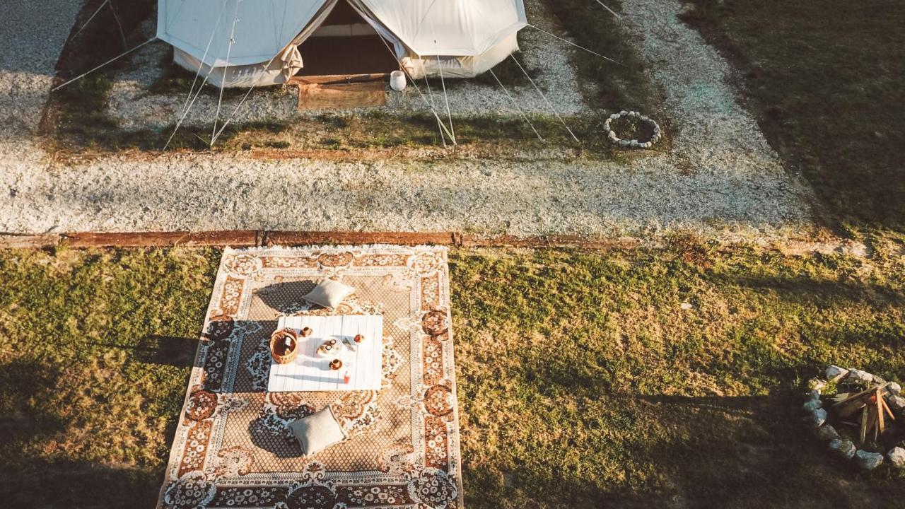 ホテル Bozsky Glamp ヴァルチツェ エクステリア 写真