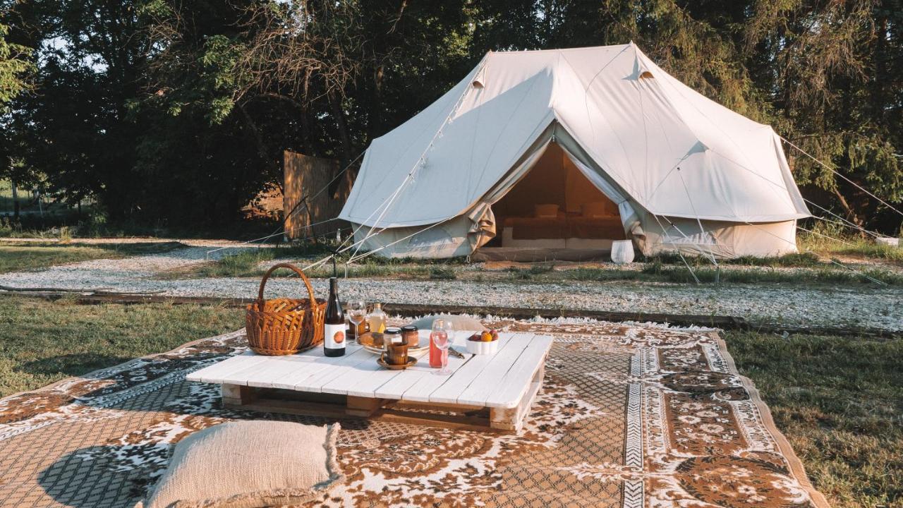 ホテル Bozsky Glamp ヴァルチツェ エクステリア 写真