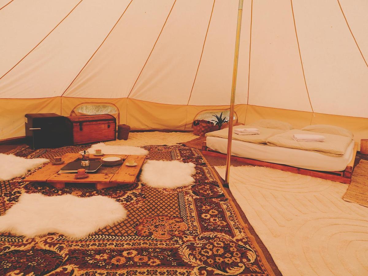 ホテル Bozsky Glamp ヴァルチツェ エクステリア 写真